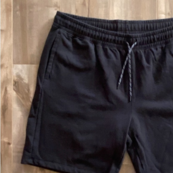Z by Zella Drawstring Shorts in Black - Picture 3 of 9